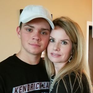 Meet your Posher, Joy